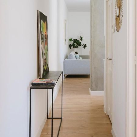 Ferienwohnung El Botones Nuevo Y Luminoso Apto De Diseno En Lavapies Madrid Exterior foto