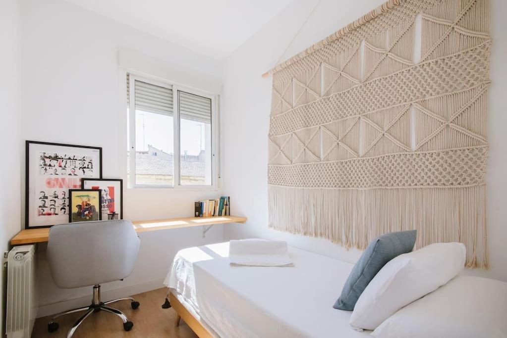 Ferienwohnung El Botones Nuevo Y Luminoso Apto De Diseno En Lavapies Madrid Exterior foto