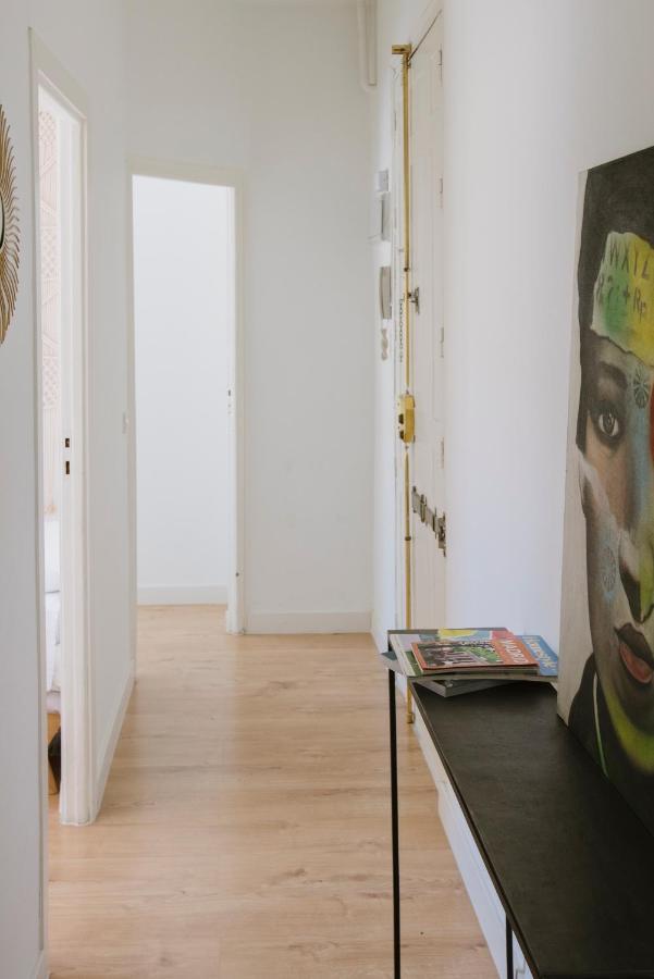Ferienwohnung El Botones Nuevo Y Luminoso Apto De Diseno En Lavapies Madrid Exterior foto